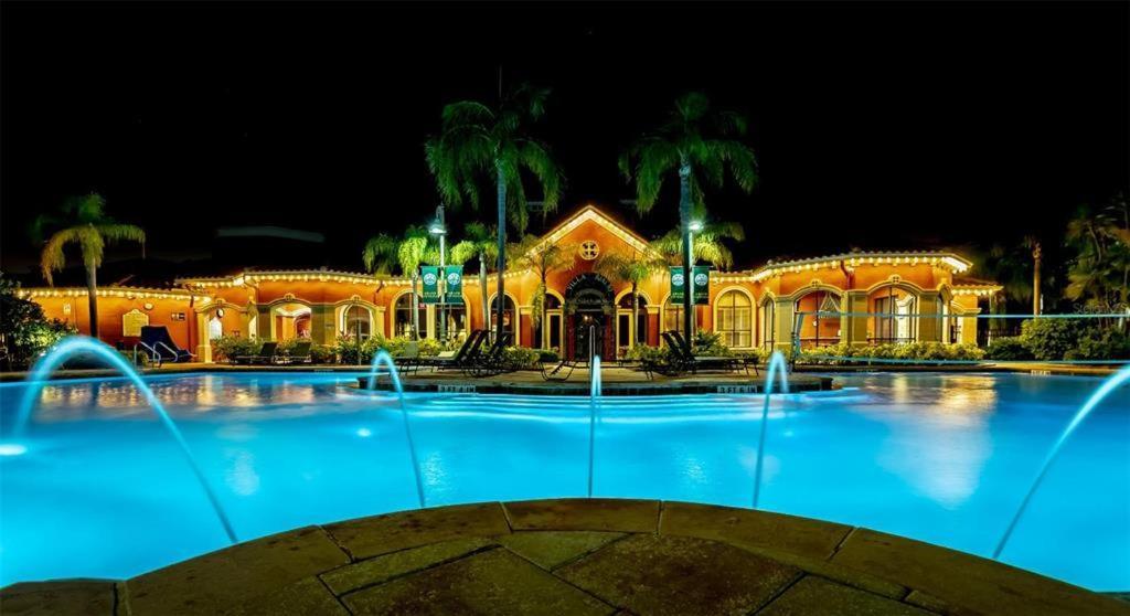 Baywatch Apartment Clearwater Exterior photo